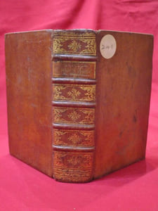 Medulla operum omnium sancti Bernardi Abbatis Primi Clarae-Vallensis. Collecta, et in sex libros distributa a Benedictino monasterii S. Petri in silva nigra. Permissu superiorum.