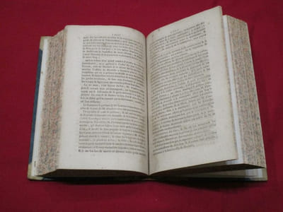 Le point du jour, Nouveau journal des Etats-Généraux ou Résultat de ce qui s'est passé la veille à l'Assemblée Nationale, numéros 1 à 414. (7 volumes). [Ont été reliés avec 26 numéros du Journal des débats et des décrets].
