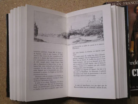 La Vendée en armes : 1793 - les géants - les Chouans (3 volumes).. CHIAPPE Jean-François