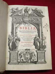 [Bible en latin] Sacra Biblia vulgate editione, Translat. ex Hebraeo Sanctis Pagnini, Transl. Romana ex Septuag. & Chaldaicae Paraphrasis Trans. congesta. (2 volumes)