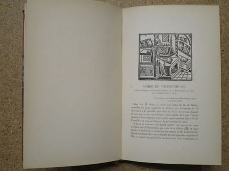 MANUSCRITS, livres et parchemins : souvenirs lyonnais. Collection de lettres autographes de savants, historiens, archéologues, paléographes, ...
