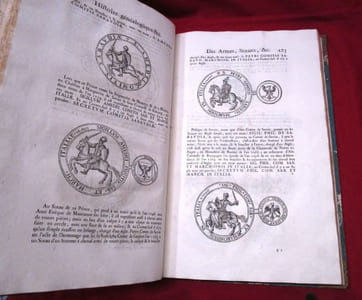 Histoire généalogique de la royale maison de Savoie justifiée par titres, fondations de monastères, manuscrits, anciens monumens, histoires, et autres preuves authentiques par Samuel GUICHENON enrichie de plusieurs portraits, sceaux, monnoies, sépultures, et armoiries. Nouvelle édition avec des supplémens jusqu'à nos jours, suivis d'une dissertation contenant des remarques, et additions pour servir d'éclaircissement à cette histoire. (4 volumes)