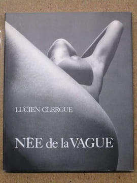 Née de la vague.. CLERGUE Lucien
