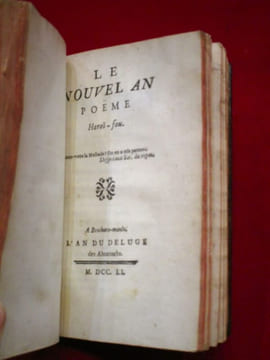 [deux textes reliés ensemble] Mémoires pour servir a l'histoire de la fête des foux (fous). [suivi de] Le Nouvel an, poëme heroi-fou.. DU TILLIOT, ...