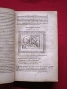Omnia Andreae Alciati V. C. Emblemata : cum commentariis, quibus Emblematum omnium aperta origine [...] Per Claudium Minoem divionensem. par ALCIATO Andrea [ou ALCIATI ou ALCIAT André], MIGNAULT Claude (commentaires) - Image 1