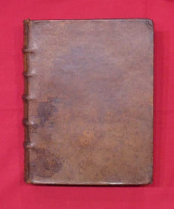 Le parfait mareschal (maréchal) qui enseigne a connoistre (connaitre) la beauté, la bonté & les defauts des chevaux. Les signes & les causes des maladies : les moyens de les prevenir, leur guerison, & le bon ou mauvais usage de la purgation & de la Saignée. La manière de les conserver dans les voyages, de les nourrir, & de les panser selon l'ordre. La Ferrure sur les desseins, des Fers, qui retabliront les méchans Pieds, & conserveront les bons. Ensemble Un TraiTté du Haras pour elever de beaux et bons poulains, & les Preceptes pour emboucher les Chevaux : avec des Figures necessaires. 