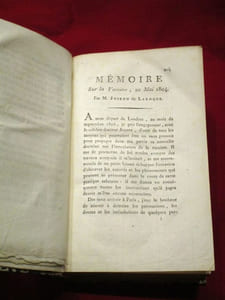 [Variole, vaccin] Oeuvres complètes du docteur Jenner, membre de la Société royale de Londres, &. Sur la découverte de la Vaccine, et tout ce qui concerne la pratique de ce nouveau mode d'inoculation. [suivi de] Rapport du Comité central de vaccine, établi a Paris par la société des souscripteurs pour l'examen de cette découverte.