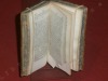 Almanach Parisien, en Faveur des Etrangers et des Personnes curieuses, Indiquant par ordre alphabétique tous les Monumens des Beaux Arts, répandus ...