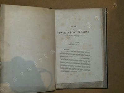Note sur l'ancien pont-de-Saône / De l'orfèvrerie religieuse à Lyon / Considération sur l'art de l'orfèvrerie religieuse / L'orfèvrerie, discours de réception à l'Académie des Sciences, Belles-Lettres et Arts de Lyon / Découverte de monuments funéraires et d'objets antiques au quartier de Trion / Eglises romanes du Vivarais : Bourg-Saint-Andéol / Cens et rentes en Vivarais du prieuré de l'Ile-sous-Saint-Vallier, document en langue vulgaire de 1282 (fin) / Manuscrit & incunables liturgiques du Dauphiné : Valence (suite), 4° Missel de 1450 environ / Saincte vie et glorieulx trespassement de Jeahn Esmé, sire de Molines / Documents inédits sur l'Académie de Lyon, communiqués dans la séance du 8 mars 1888 / Un lyonnais à Paris au XIVe siècle, extrait de Lyon-Revue du 30 avril 1883) / Lettre au sujet de deux inscriptions lyonnaise du musée de Lyon, à Monsieur Paul Dissart, extrait de Lyon-Revue / Le pays de Dombes et la bibliotheca dumbensis /