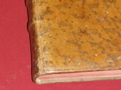 Traité des Successions divisé en quatre livres : I. De ceux a qui l'on succedes et de ceux qui succedent - II. Des choses auxquelles on succede - III. ...