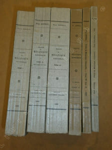 Traité de mécanique rationnelle : statique, dynamique du point, dynamique des systèmes, mécanique analytique, équilibre et mouvement des milieux continus, figures d'équilibre d'une masse liquide homogène en rotation, les figures d'équilibre d'une masse hétérogène en rotation, figure de la Terre et des planètes, éléments de calcul tensoriel (6 volumes).