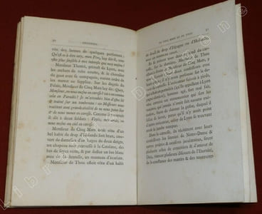 Tome 1 : Supplice de Cinq Mars et de De Thou, décapités à Lyon, sur la place des Terreaux, le 12 septembre 1642. Relation d'un témoin oculaire, xvii-59 pages - Tome 2 : Destruction de l'église de St-Just du cloître et de partie du faubourg par les Protestants en 1562, Enquête et Procès-Verbaux, xvii-74 pages - Tome 3 : L'Antiquité, l'Establissement, le lustre, le bien spirituel et le temporel de la royale abbaye de St-Pierre de Lyon avec les merveilles de la Providence, les changements et les divers accidents que l'on y a vus par J. de SAINT-AUBIN,, viii-63 pages - Tome 4 : Chronique de la maison de Beaujeu, publiée d'après le manuscrit unique de la Bibliothèque Nationale et suivie d'un Tableau généalogique de la Famille de Beaujeu par M.-C. GIGUE, xiv-61 pages - Tome 5 : Les Antiquités et la Fondation de la métropole des Gaules ou de l'Eglise de Lyon et de ses chapelles avec les Epitaphes que le temps y a religieusement conservé par le Sr de QUINCARNON, xiii-121 pages, Tome 6 : Nombre des Eglises qui sont dans l'enclos et dépendances de la ville de Lyon, Avec une exacte recherche du temps & par qui elles y ont été fondées, par Isaac LE FEBVRE, Lyonnais, 1627, vii-94 pages - Tome 7 : Brève histoire de l'Abbaye de l'Ile-Barbe par Mre BEZIAN ARROY, xi-191 pages - Tome 8 : Catalogue des antiques érections des villes, cités, fleuves & fontaines Assises ès Trois Gaules par Gilles CORROZET, Parisien et Claude CHAMPIER, Lyonnais, viii-150 et 108 pages (2 tomes) - Tome 9 :  La Fondation et les Antiquités de la Basilique de Saint-Paul de Lyon par le Sieur de QUINCARNON - Tome 10 : Histoire & Miracles de Notre-Dame de Bonnes-Nouvelles des Célestins de Lyon, par Le R.P. Benoist GONON, Célestin, viii-134 pages, (11 volumes).