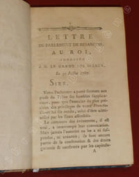 Un recueil contenant une trentaine de publications : Arrêts, Remontrances, Cour des Comptes, Normandie, Bourgogne, Bresse, Lyonnais, Montpellier, Montauban, Provence ...Extrait des Registres du Parlement de Franche-Comté, Lettre du Parlement de Besançon, au Roi, adressée au M. le Garde des Sceaux, le 30 Juillet 1787 (16 pages)/ Arrêtés du Parlement de Franche-Comté, des 4 & 9 Janvier 1788 (4 pages) / Protestation du Marquis de Digoine, Alcade de la Noblesse des Etats de Bourgogne, (4 pages) / Protestations du Bailliage & Présidial de Mâcon (3 pages) / Protestations du Parlement de Bourgogne (18 pages)/ Lettre de la Noblesse de Bourgogne, à MM. les Membres de la Commission intermédiaire des Etats de ladite Province, du 5 Juin 1788 (4 pages) / Récit substantiel de ce qui s'est passé au Baillage d'Ornans, Comté de Bourgogne, le 6 Juin 1788 (4 pages)/ Extrait des Minutes du greffd du Bailliage de Besançon (28 pages) / Extrait des Registres du Parlement de Franche-Comté, 22 avril 1789 (23 pages) / /Itératives Remontrances du Parlement de Normandie au Roi, Au sujet de l'Edit d'Octobre dernier, concernant les Vingtiemes, 1788 (17 pages) /Remontrances du Parlement de Rouen, Arrêtés le 8 Août 1787 ( 31 pages) / Arrêté du Parlement de Normandie, du 23 Août 1787 (7 pages) / Arrêté du Parlement de Rouen, du 22 Août 1787 (4 pages) / Lettre d'un Conseiller du Parlement de Paris, à un Conseiller du Parlement de Normandie (62 pages) / Arrêté du Parlement de Normandie, sur l'Edit des Vingtiemes, du 20 décembre 1787 (10 pages) / Lettre du Parlement de Normandie au Roi, du 17 janvier 1788 (12 pages) / Remontrances du Parlement de Normandie au Roi, le 5 février 1788 (30 pages) / Arrêt du Parlement de Rouen, du Vendredi 11 avril 1788 (4 pages) / Extrait des Registres du Parlement de Normandie, du Lundi 5 mai 1788 (paginé de 9 à 17) /Arrêté du Bailliage & Siège Présidial de Caen, du 9 juin 1788 (4 pages) / Discours prononcé par le Sieur Vasse, Procureur du Roi au Bailliage de Rouen, à la rentrée de son siège, 1788 (paginé de 4 à 14) / / Très-Humbles et très-respectueuses Remontrances de la Cour des Comptes, Aides Et Finances de Montpellier sur l'Edit du mois d'Octobre dernier, portant prorogation du second Vingtieme pendant les années 1791-1792 (38 pages) / Arrêté de la Cour des Comptes, Aides et Finances de Montpellier, du mardi 11 septembre 1787 (8 pages) / Très-humbles et très-respectueuses Remontrances, que présentent au Roi les Gens tenant sa Cour des Aides de Montauban, sur l'Edit d'Octobre 1787, portant prorogation du second Vingtieme (19 pages) / Présentations des Officiers de la Sénéchaussée et Siège Présidial de Lyon, à Lgr le Garde des Sceaux de France (24 pages) / Discours prononcé par M. Antoine de Malvin de Montazet, Archevêque & Comte de Lyon, Primat de France, Président de la Généralité de Lyon, à l'ouverture des séances, le 5 novembre 1787 (8 pages)/ Mémoire de la Ville de Lyon au Roi, (27 pages)/ Arrêté de la Sénéchaussée de Lyon, du Vendredi 23 Mai 1788 (8 pages) / Récit de ce qui s'est passé au Grand-Bailliage de Lyon, lors de sa rentrée en Sénéchaussée & Siège Présidial, le 3 octobre 1788 ( 11 pages) / Lettres de Avocats au Parlement de Provence à Monseigneur le Garde des Sceaux, sur les nouveaux Edits transcrits par les Commissaires de sa Majesté, dans les Registres des Cours Souveraines du pays, le 8 mai 1788 (31 pages) / Protestation des Officiers du Parlement d'Aix (24 pages) / Délibérations et Remontrances du Corps de la Noblesse de Provence (22 pages).