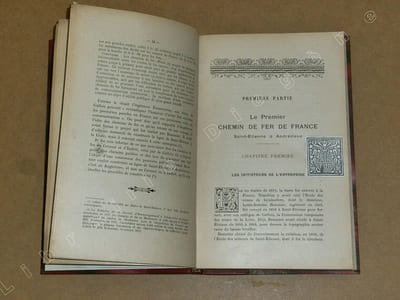Histoire des premiers chemins de fer français (Saint-Etienne à Andrézieux, Saint-Etienne à Lyon, Andrézieux à Roanne). Et du premier tramway de France (Montbrison à Montrond).