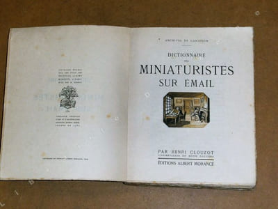 Dictionnaire des miniaturistes sur émail.
