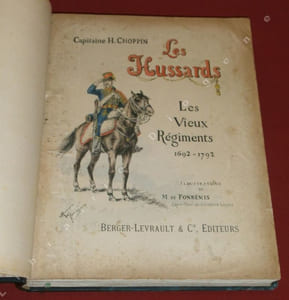Les Hussards. Les Vieux Régiments 1692-1792.