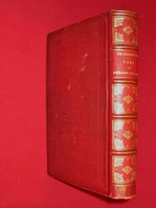 L'Art de prédire l'Avenir, Divination par les songes , les Pressentiments, les Visions, les Apparitions, Magnétisme, Somnambulisme, Spiritisme, Sorcellerie, Cryptographie...Astrologie (divination par les astres) - Chiromancie (divination par la main) - Graphologie (divination par l'écriture) - Physionomonie (divination par la physionomie) - Phrénologie (divination par la forme du crâne) - Cartomancie (divination par les cartes) - Arithmancie (divination par les nombres).