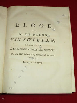 Commentaria in Hermanni Boerhaave Aphorismos de Cognoscendis et Curandis morbis (complet en 5 volumes).. VAN SWIETEN Gérard Gerardi Gerhard - ...