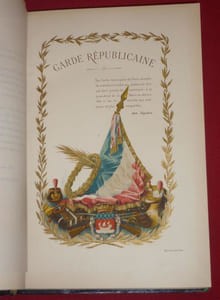 Histoire des Corps de Troupe qui ont spécialement chargés du Service de la Ville de Paris depuis son Origine jusqu'à nos Jours.