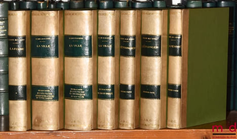 RECUEILS DE LA SOCIÉTÉ JEAN BODIN: - t.V: LA FOIRE; - t.VI, VII et VIII: LA VILLE (Première partie: Institutions administratives et judiciaires; ...