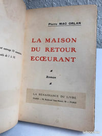 Maison du retour écœurant E.O.