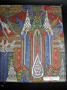 Page de garde de la célèbre revue de mode des années 1920 A.G.B. (Art Goût Beauté). Motif de tissu R.12589 : Crèpe du Maroc. Publicités pour le fabricant de textile A.G.B. (Albert Godde, Bedin & Cie), les chaussures de luxe Julienne et du Gantier Vivier Frères. ART DECO.