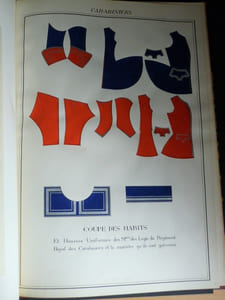 [Uniformes militaires]. Habillement du régiment royal des carabiniers. 
