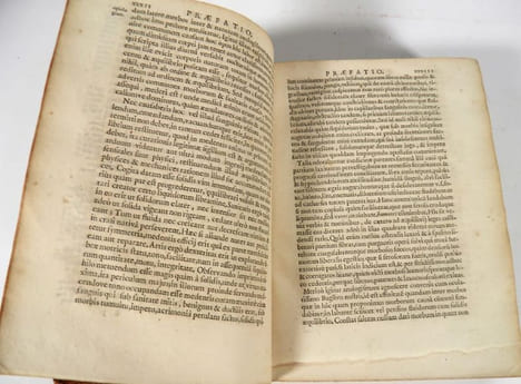 Opera Omnia medico-practica, et anatomica.  . [BAGLIVI, Georgii] BAGLIVI, Georgio.