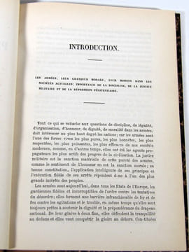 Tableau des Prisons Militaires, Pénitenciers Militaires, Ateliers de Travaux, Organisation, Règlements, Régime, Législation pénale, Statistique en ...