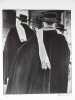 Chapeaux et écharpes. Photographie originale. . LOUIS, Christian. 