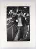 Au comptoir. Photographie originale. . LOUIS, Christian. 