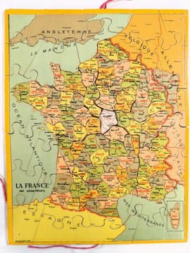 Atlas Géographique. [PUZZLE - JEU DE PATIENCE] . [SAUSSINE, Léon] 