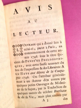 Pensées chrétiennes mises en parallèle, ou en opposition Avec les Pensées Philosophiques. On y a joint quelques reflexions d'un autre Auteur sur ces ...