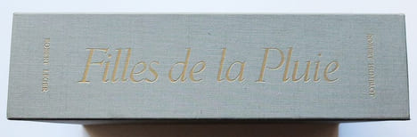 Filles de la Pluie. Scènes de la vie ouessantine.. SAVIGNON, André.