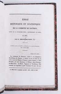 Réunion de quatre pièces et un manuscrit sur l'histoire de la commune de Sautron.
