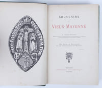 Souvenirs du Vieux-Mayenne. Les Sieurs de Beauchesne et les Calvairiennes de Mayenne.