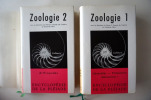Zoologie tome 1 et 2 Bibliothèque de la Pléiade . Pierre P Grassé A Tétry 