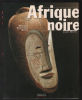 Afrique noire : Masques sculptures bijoux. Meyer Laure