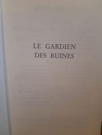 Le gardien des ruines