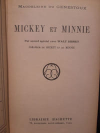 Mickey et Minnie, par accord spécial avec Walt Disney