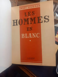Les Hommes en blanc