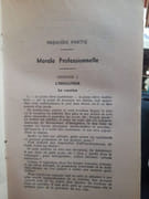 Le livre des instituteurs. Morale professionnelle. Administration, Législation et jurisprudence. La nouvelle organisation de l'Enseignement.  par Collectif. - Image 3