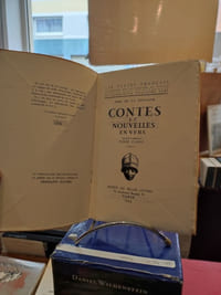 Contes et Nouvelles