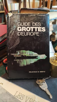 Guide des grottes d'Europe