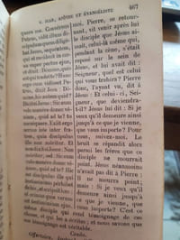 Paroissien romain très complet contenant en Français et en latin les offices de tous les dimanches et de toutes les fêtes de l'année qui peuvent se célèbrer le dimanche