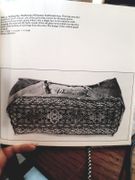 Tribal rugs, an introduction to the weaving of the tribes of Iran par Housego, Jenny. - Image 2