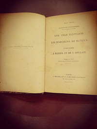 Une Ville Flottante; Les Forceurs de Blocus; Aventures de 3 Russes et 3 Anglais