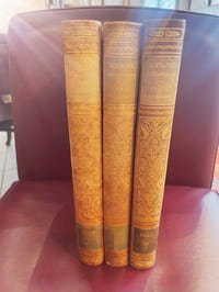 Histoire contemporaine par trois indépendants.