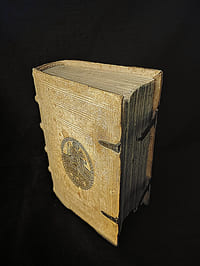 Malleus haereticorum. 
De variis falsorum dogmatum notis, atque censuris, libri duo. In quibus universa penè haereses et cognoscendi, et fugiendi ratio continetur. Sive methodus contra sectas, ad argvendos et convicendos haereticos congesta: editio secunda, cui nunc accessit demonstratio, penes quos hodie vera, aut falsa sit ecclesia. 


