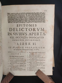 Epitome delictorum, sive de Magia, in qua aperta vel occulta invocatio daemonis intervenit. 
Editio Novissima Innumeris Mendis Expurgata.

